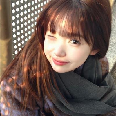 网聘女伴